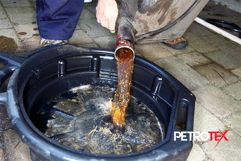 رسوب در باک بنزین و روش پاکسازی و تمیز کردن و رسوب گیری باک بنزین پتروتکس